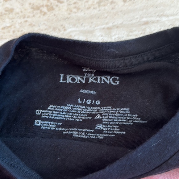 Disney The Lion King Hakuna Matata T-shirt Women’s (Size Large) - Picture 2 of 4